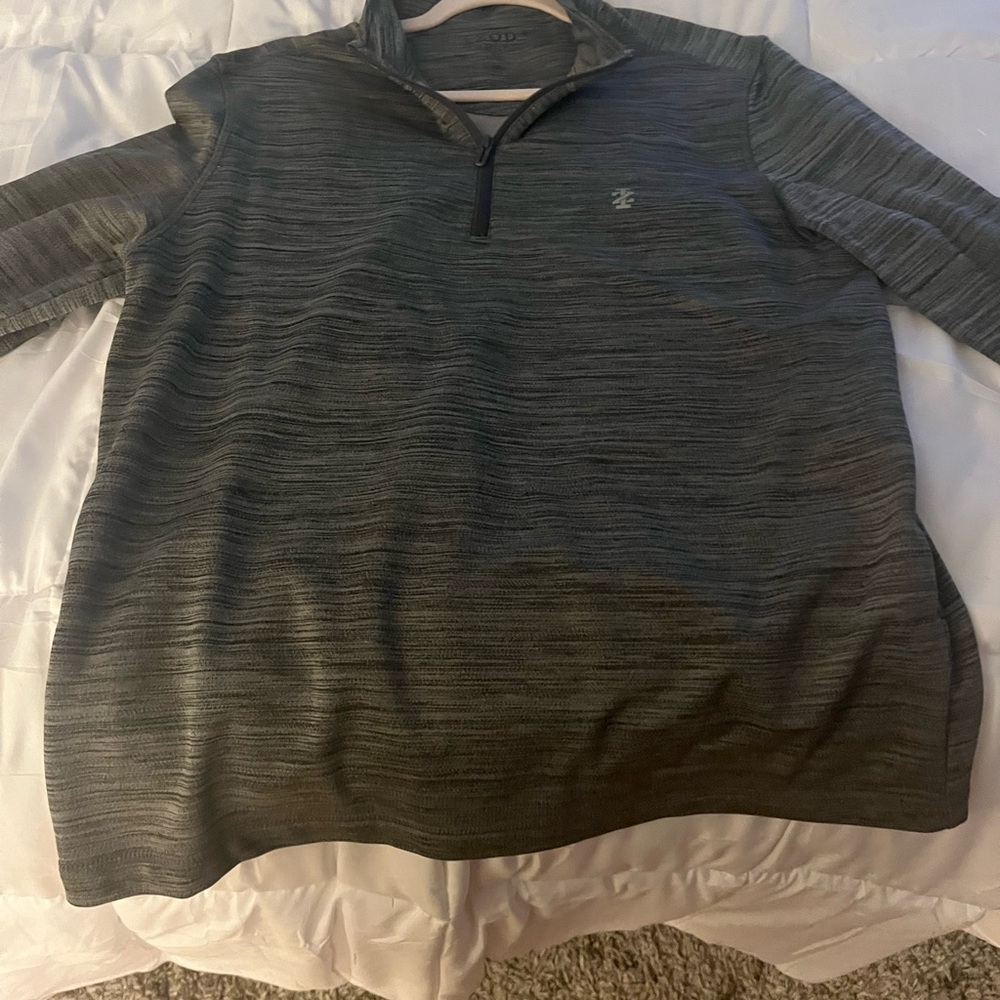Izod Gray Quarter-Zip Pullover